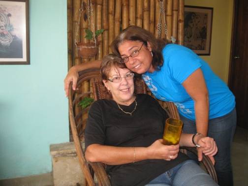 Lucía y Niurka. Foto: Cortesía Niurka Sánchez.